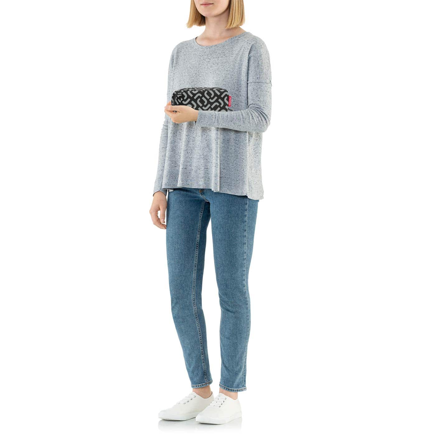 Reisenthel-Multicase-signature-black-1