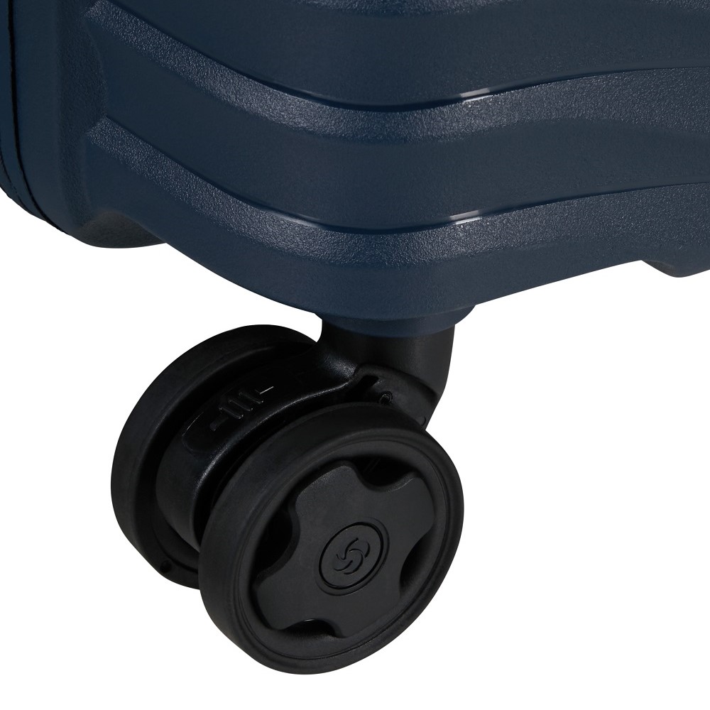 143108_2165_UPSCAPE_SPINNER_5520_EXP_WHEEL